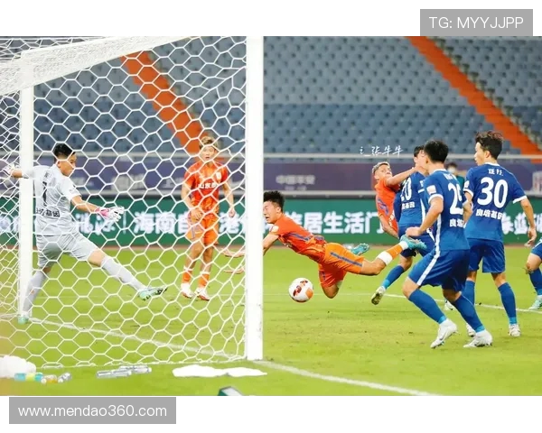 武汉三镇迎战成都蓉城展开激烈较量 谁能笑到最后锁定三分荣耀