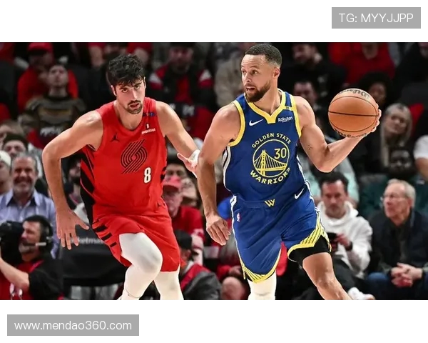 开拓者挑战勇士力争突破季后赛边缘，精彩对决一触即发